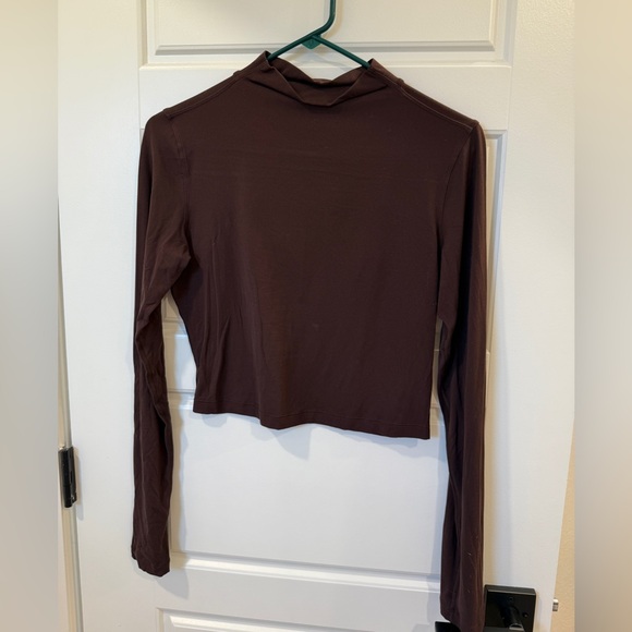 Lululemon Brown Long Sleeve Crop Top - Picture 1 of 2